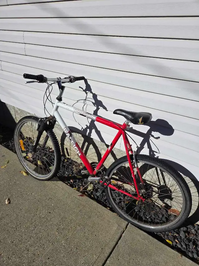 Raleigh Tomahawk  21 speed bicycle