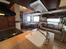 2013 FOREST RIVER FLAGSTAFF 8528HW BUNKHOUSE, SPACIOUS - Photo 30
