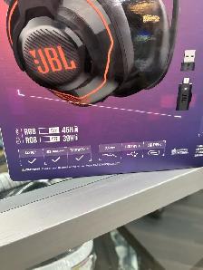 JBL Quantum 910 Headset - Photo 3