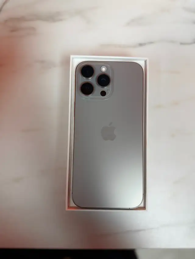 Apple IPhone 16 Pro Max 256GB Unlocked