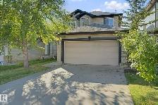 4,476 Sq Ft Ellerslie Lot with 4 Bed Home   Massive Deck