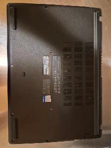 Laptop, gaming headphones and wheeled computer case - Photo 3