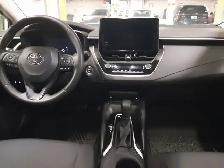 2023 Toyota Corolla Hybrid AWD - Photo 8