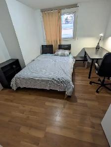 Heron Gate Mall, easy to downtown & school. ASAP - Photo 7