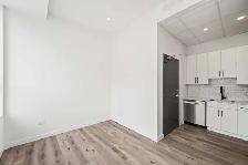 MODERN 1 Bedroom Apartment - In The Heart Of Downtown! - Photo 5