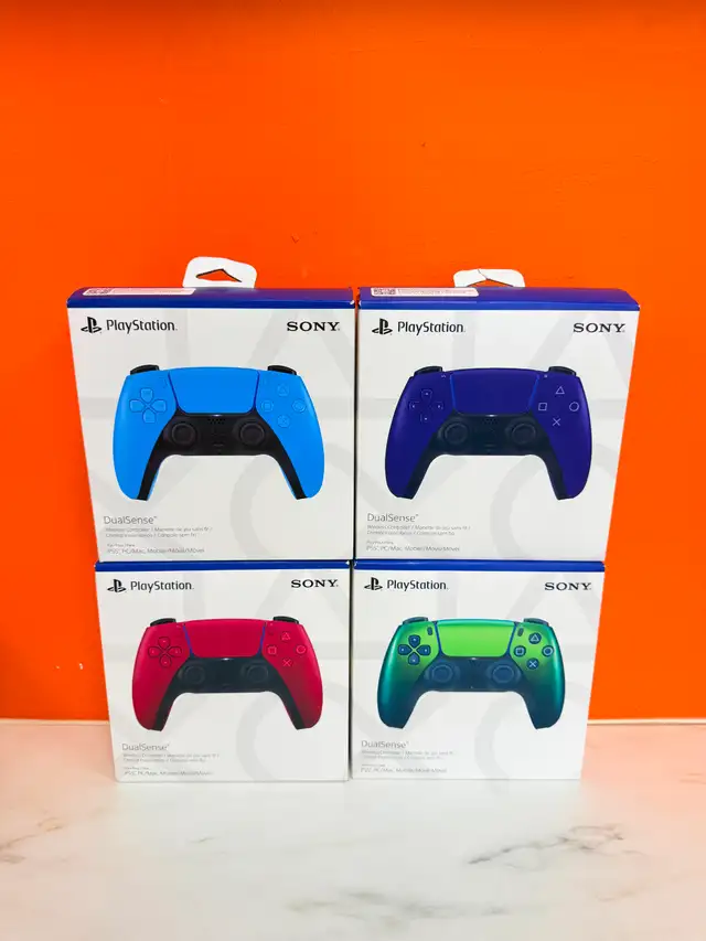 BRAND NEW PS5 CONTROLLER