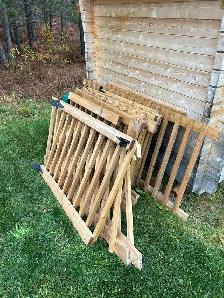 Pressure treated wood - Photo 2