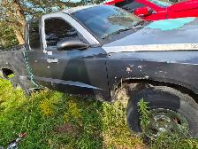 Dodge dakota v6 6 speed no ownership great for parts - Photo 2