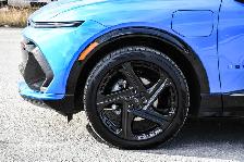 2025 Chevrolet Equinox EV RS AWD  Pneus hiver   mags  Convenie - Photo 5