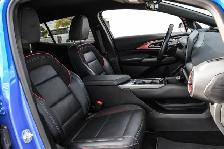 2025 Chevrolet Equinox EV RS AWD  Pneus hiver   mags  Convenie - Photo 13