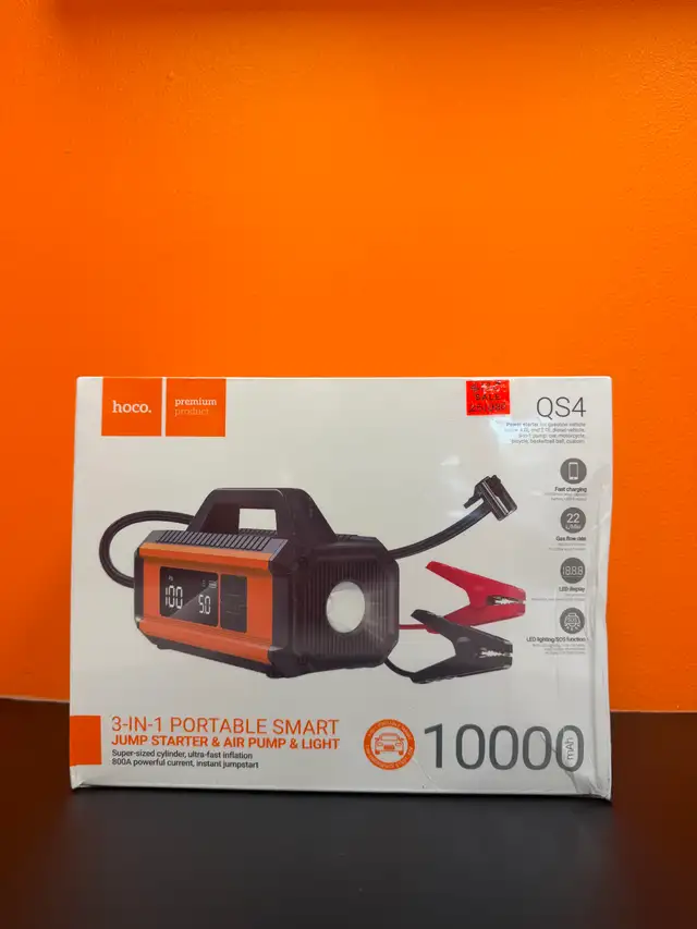 3-IN-1 PORTABLE SMART JUMP STARTER & AIR PUMP & LIGHT.