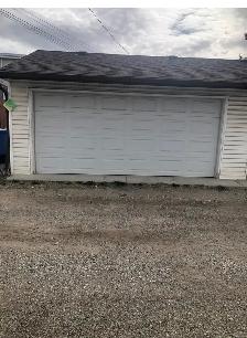 New double garage for rent