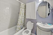 Spacious 5 ½ in NDG, 3 Bed   Office, Metro Villa-Maria & Vendome - Photo 7