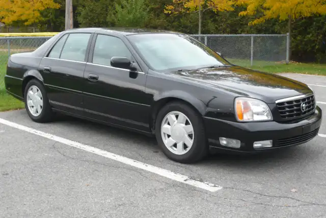 2000 Cadillac DTS  74,000km, Carfax   SAAQ Inspection