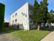 Bright 2 Bedroom Apartment in St. Catharines - Photo 2