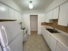 Bright 2 Bedroom Apartment in St. Catharines - Photo 7