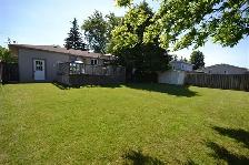 675 Geneva St, St. Catharines - 3 Bedroom Main Unit - Photo 2