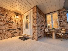FULLY RENOVATED 3-BEDROOM EXECUTIVE BUNGALOW ON RAVINE LOT - Photo 9