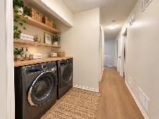 FULLY RENOVATED 3-BEDROOM EXECUTIVE BUNGALOW ON RAVINE LOT - Photo 14