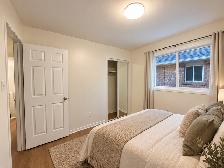 FULLY RENOVATED 3-BEDROOM EXECUTIVE BUNGALOW ON RAVINE LOT - Photo 15