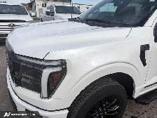 2024 Ford F-150 Lariat 502A Hybrid w/Leather, Moonroof, and Nav! - Photo 8