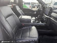 2024 Ford F-150 Lariat 502A Hybrid w/Leather, Moonroof, and Nav! - Photo 17