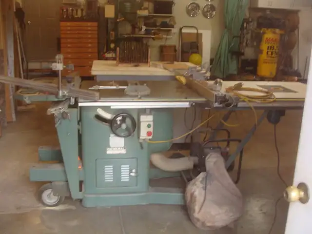 Table Saw 10' General