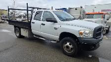 Dodge Ram 3500 work truck - Photo 2
