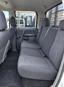 Dodge Ram 3500 work truck - Photo 4