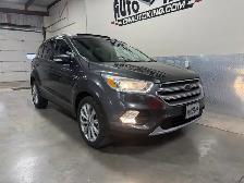 2017 Ford Escape Titanuim / Awd / Low Local Km / 1 Owner - Photo 2