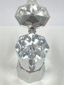 Bialetti Moka Express Stovetop Espresso Maker 3 Cup, Silver - Photo 4