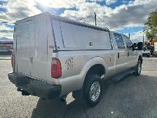 2015 Ford Super Duty F-250 SRW XLT 4X4 CREW CAB-SHORT BOX-CAP-IN - Photo 6