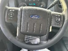 2015 Ford Super Duty F-250 SRW XLT 4X4 CREW CAB-SHORT BOX-CAP-IN - Photo 15