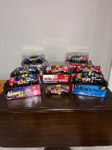 JEFF GORDON 1/24 DIE CAST COLLECTION