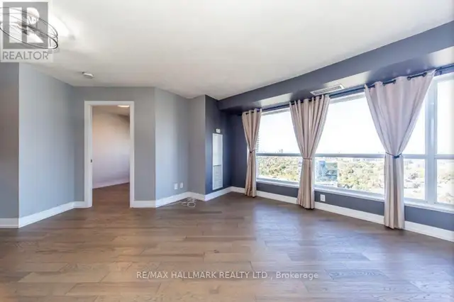 Condo room with private washroom