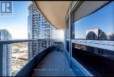 Condo room with private washroom - Photo 2