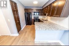 Condo room with private washroom - Photo 9
