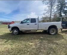 2004 Dodge 3500, diesel quad cab, 4x4, 66,000 km, loaded, - Photo 2