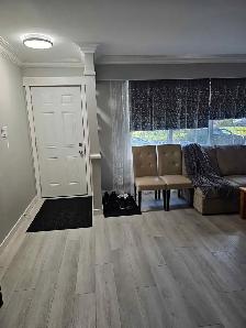 2 bedroom Unit main floor of Duplex - Photo 3