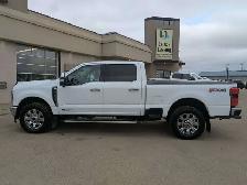 2024 Ford F-350 Lariat 6.7L Diesel/Touch Nav/Pano Sunroof/Camera - Photo 2