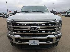 2024 Ford F-350 Lariat 6.7L Diesel/Touch Nav/Pano Sunroof/Camera - Photo 6