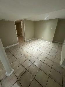 2 bedroom lower level apartment - Photo 7