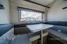 2027 Lance 825 - Photo 20