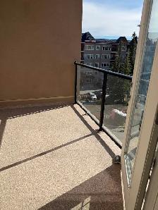 Utilities Included 1 Bed   Den in Discovery Ridge SW, Calgary - Photo 3