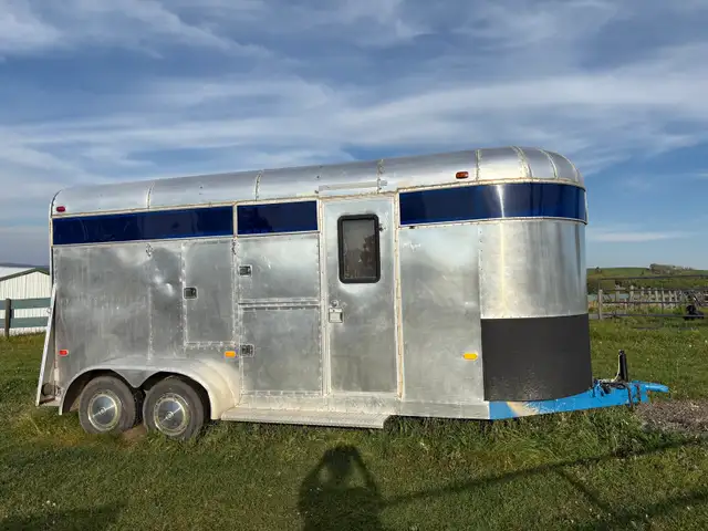 Horse Trailer