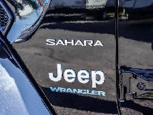 2023 Jeep Wrangler Unlimited Sahara 4XE - Photo 19