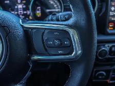 2023 Jeep Wrangler Unlimited Sahara 4XE - Photo 24