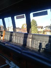 Looking for a stylish, comfortable, and affordable limousine ser - Photo 5