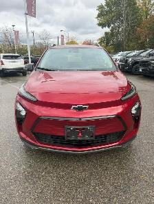 2023 Chevrolet Bolt EUV Premier FWD 4dr Premier - Photo 2