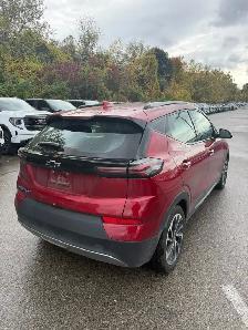 2023 Chevrolet Bolt EUV Premier FWD 4dr Premier - Photo 4